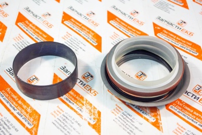 4024883 Сальник коленвала передний Cummins QSL9, L, 6CT ﻿Взаимозаменяемые номера: 3908141